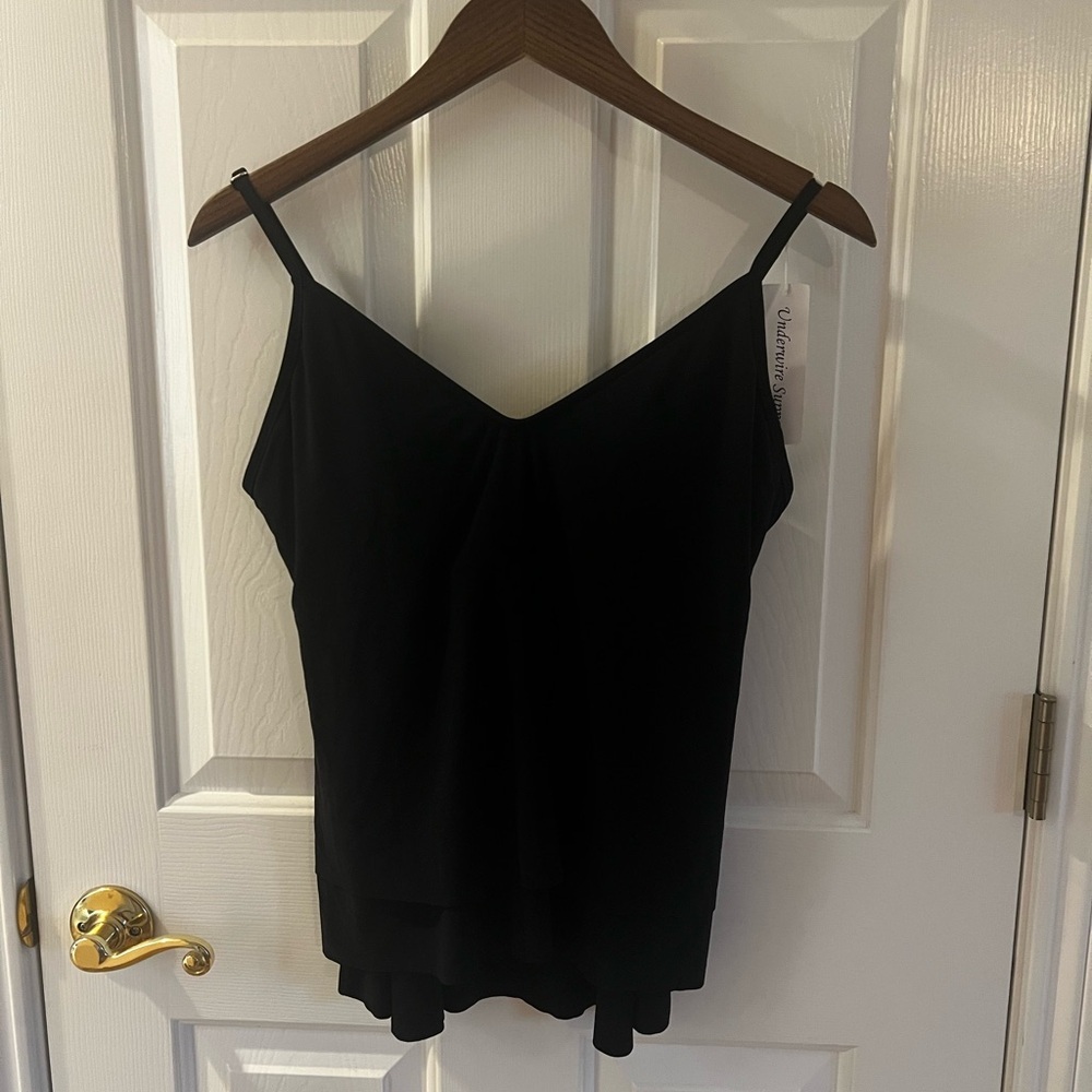 NWT Magicsuit Elegant Black Swim Camisole Tankini Top. Flutter hem